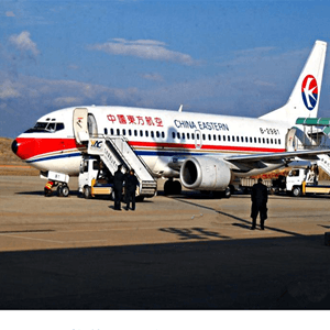 萧山机场物流航空快运业稳步发展的原因是什么？
